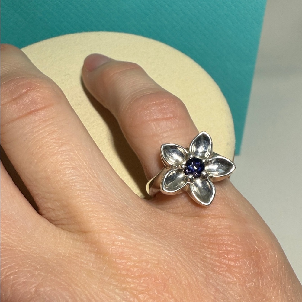 Tiffany & Co. 925 Sterling Silver Lolite Daisy flower Ring
